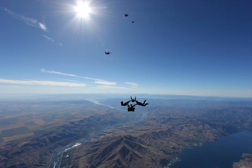 Skydive Chelan and Land at a Lake Chelan Winery